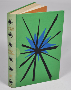 Albert Camus, L’exil et le royaume - Édition originale sur alfa, reliée d’après une maquette de Mario Prassinos.