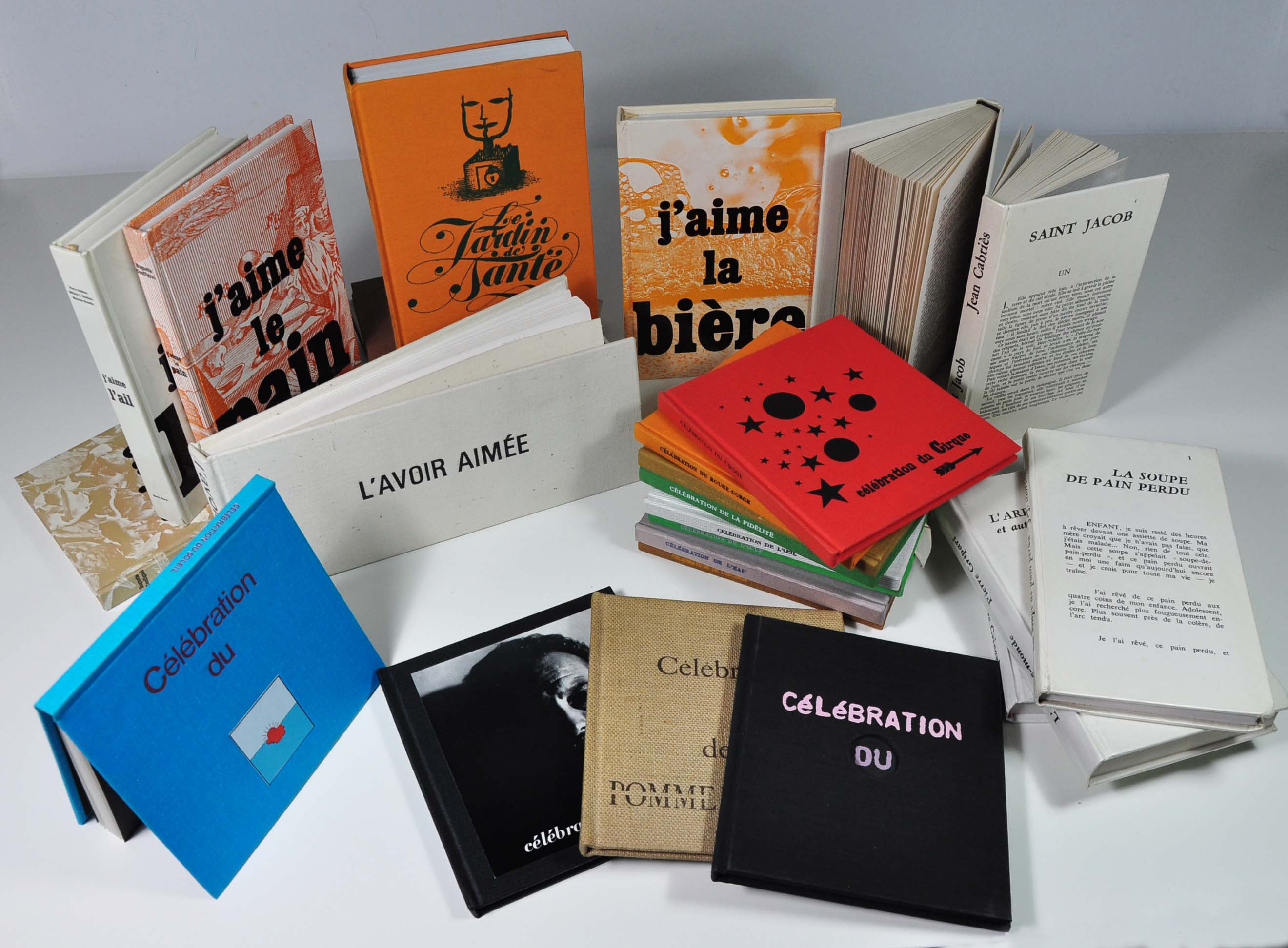 Editions Robert Morel