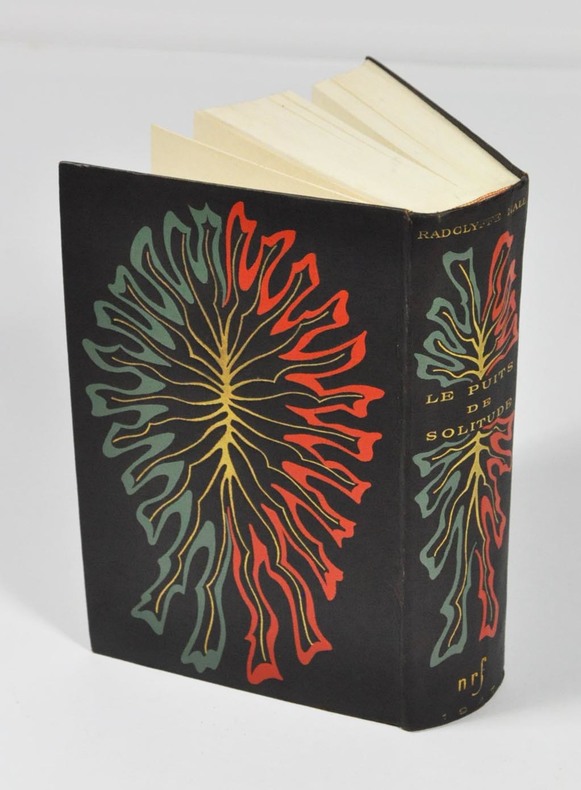Très beau cartonnage réalisé par Paul Bonet, 1946, de "Le puits de solitude" de Radclyffe Hall, édité par Gallimard.