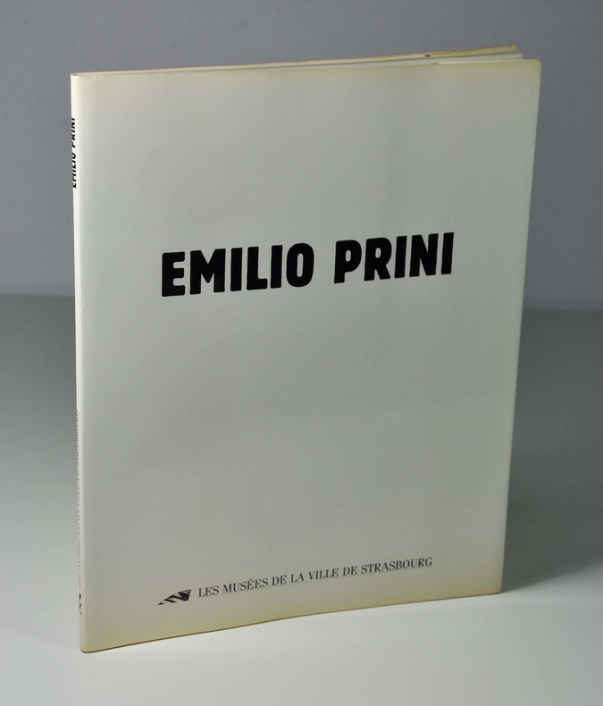 (Collectif) PRINI Emilio - RAPETTI Rodolphe - MALSCH Friedemann - ZEVI Adachiara Emilio Prini, fermi in dogana Les musées de la ville de Strasbourg, 1996. In-4 broché sous jaquette, 71 p. Catalogue de l